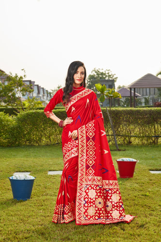 Heavy Looked Soft Semi Silk Saree