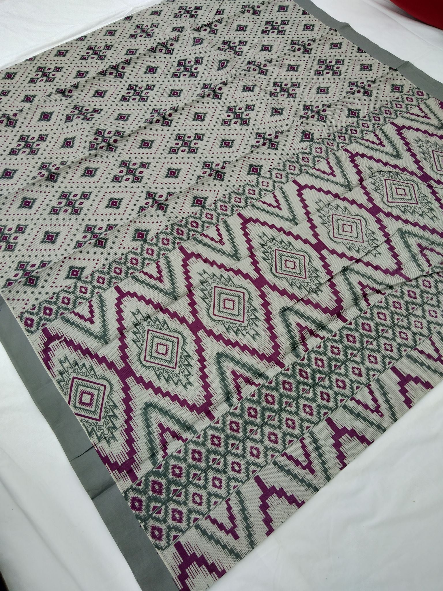 Printed Mangalagiri Cotton Sarees With Contrast Border