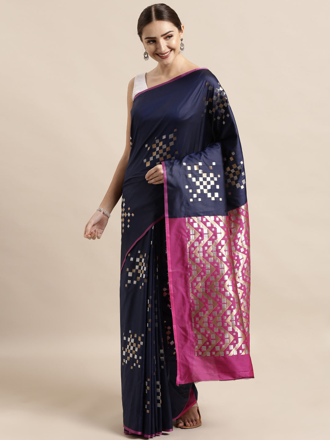 Stylish Shona Chandi Bandhej Banarasi Silk Saree