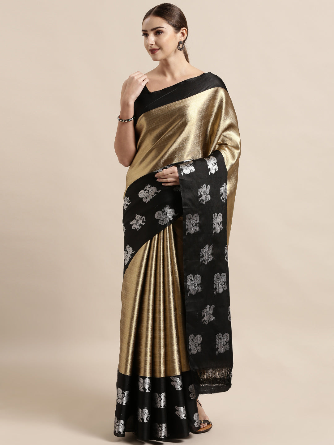 Charvi Attractive Kora Muslin Silk Women's Sarees