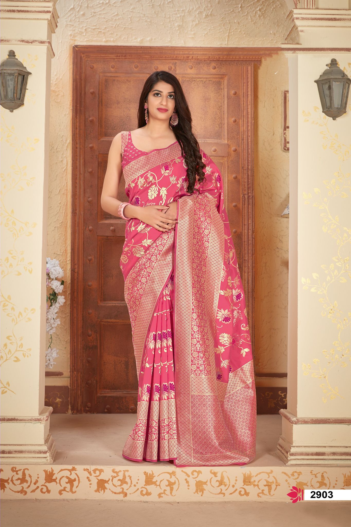Distinctive Banarasi Soft Silk