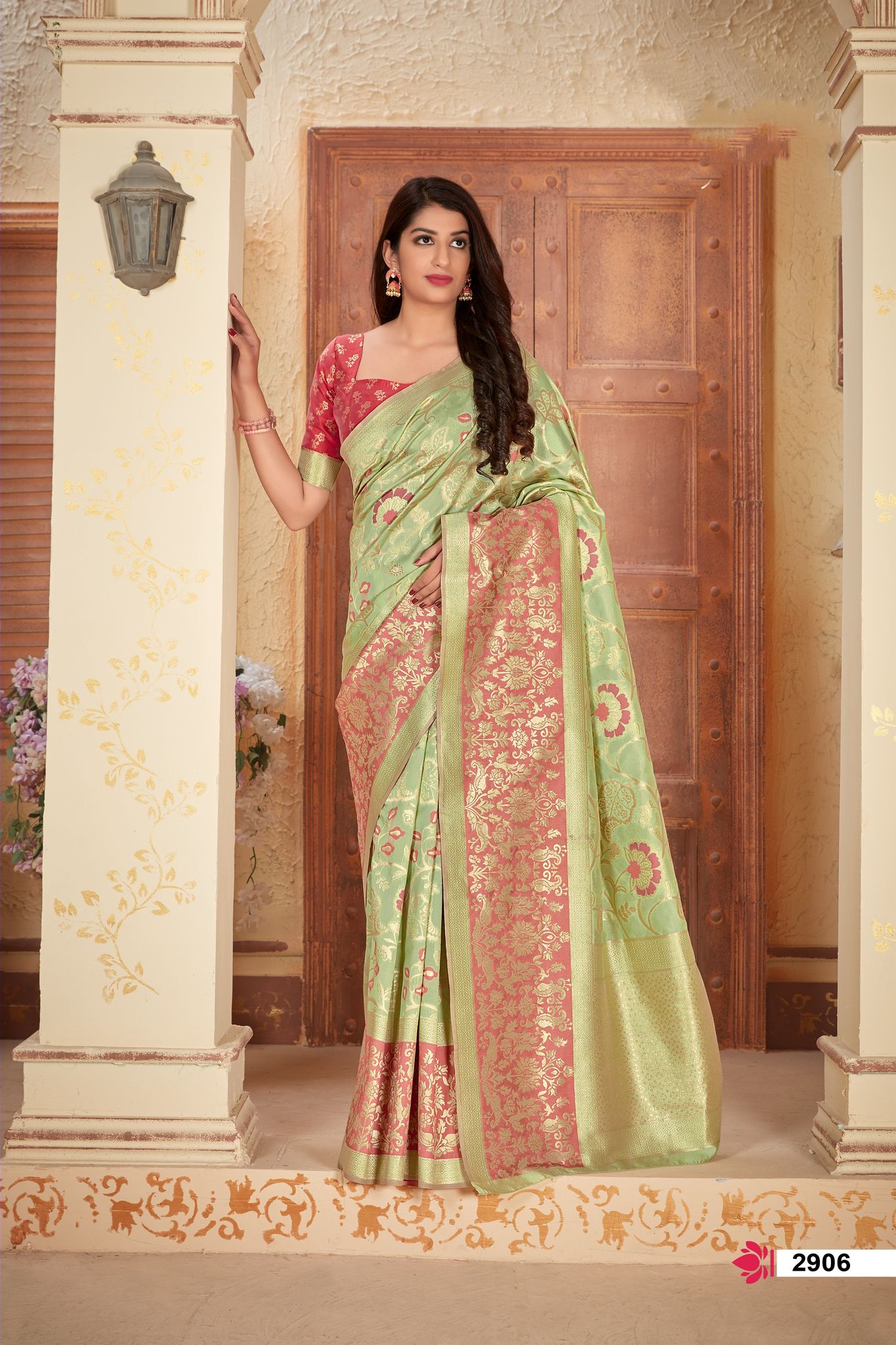 Distinctive Banarasi Soft Silk