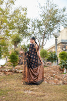 Load image into Gallery viewer, Pretty Semi Soft Cotton Saree