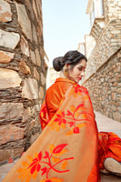 Load image into Gallery viewer, Glory Blended Silk Woven Kanjivaram Saree
