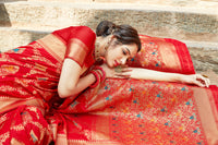 Load image into Gallery viewer, Glory Blended Silk Woven Kanjivaram Saree