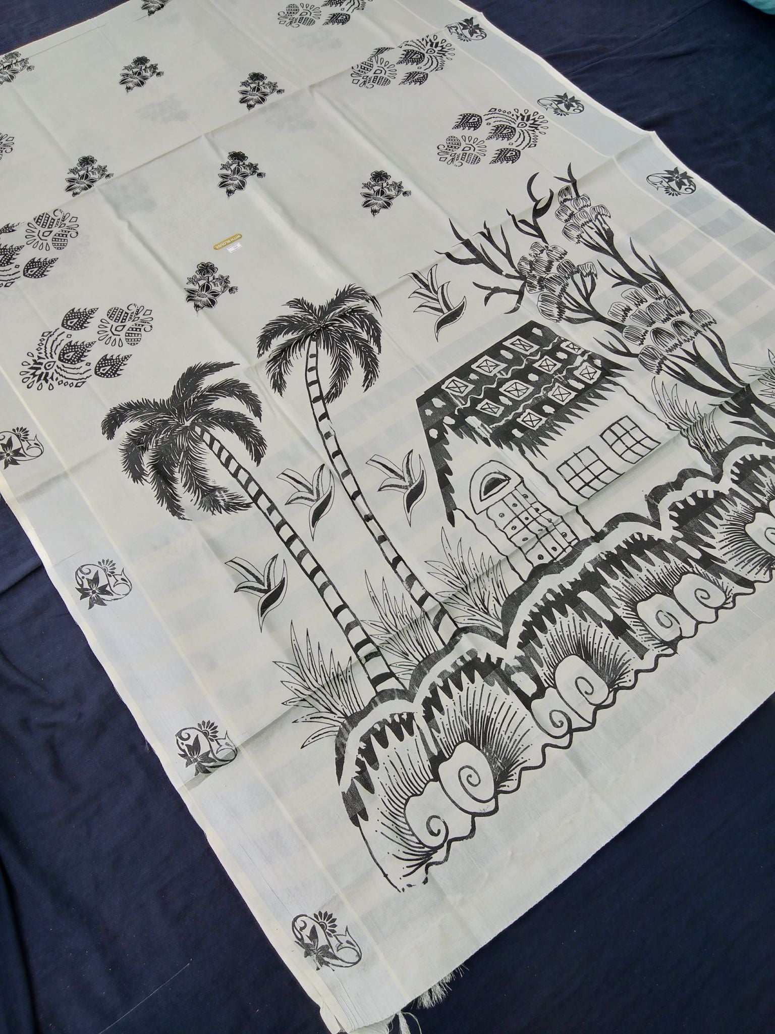 Printed Kerala Cotton Tissue (Silver Zari )