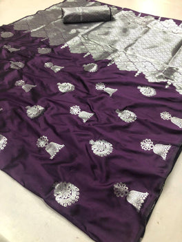 Charming Begni Colored Soft Silk Saree With Buttas