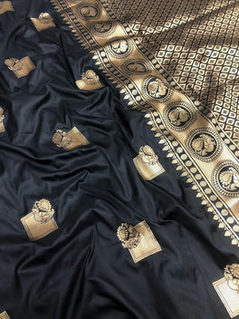 Charming Begni Colored Soft Silk Saree With Buttas