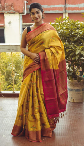 Ravishing Crystal Silk Saree