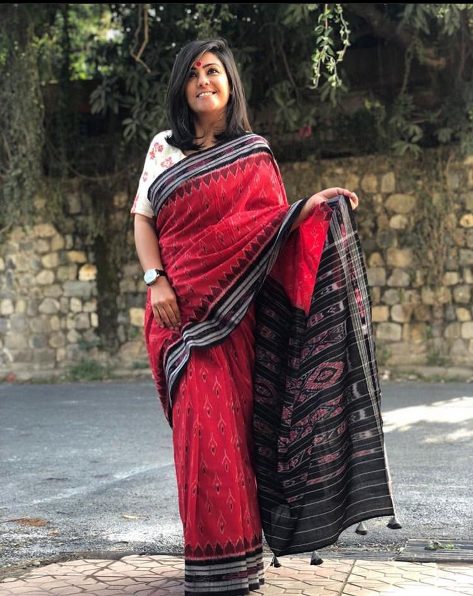 Ultimate Semi Cotton Ikkat Saree