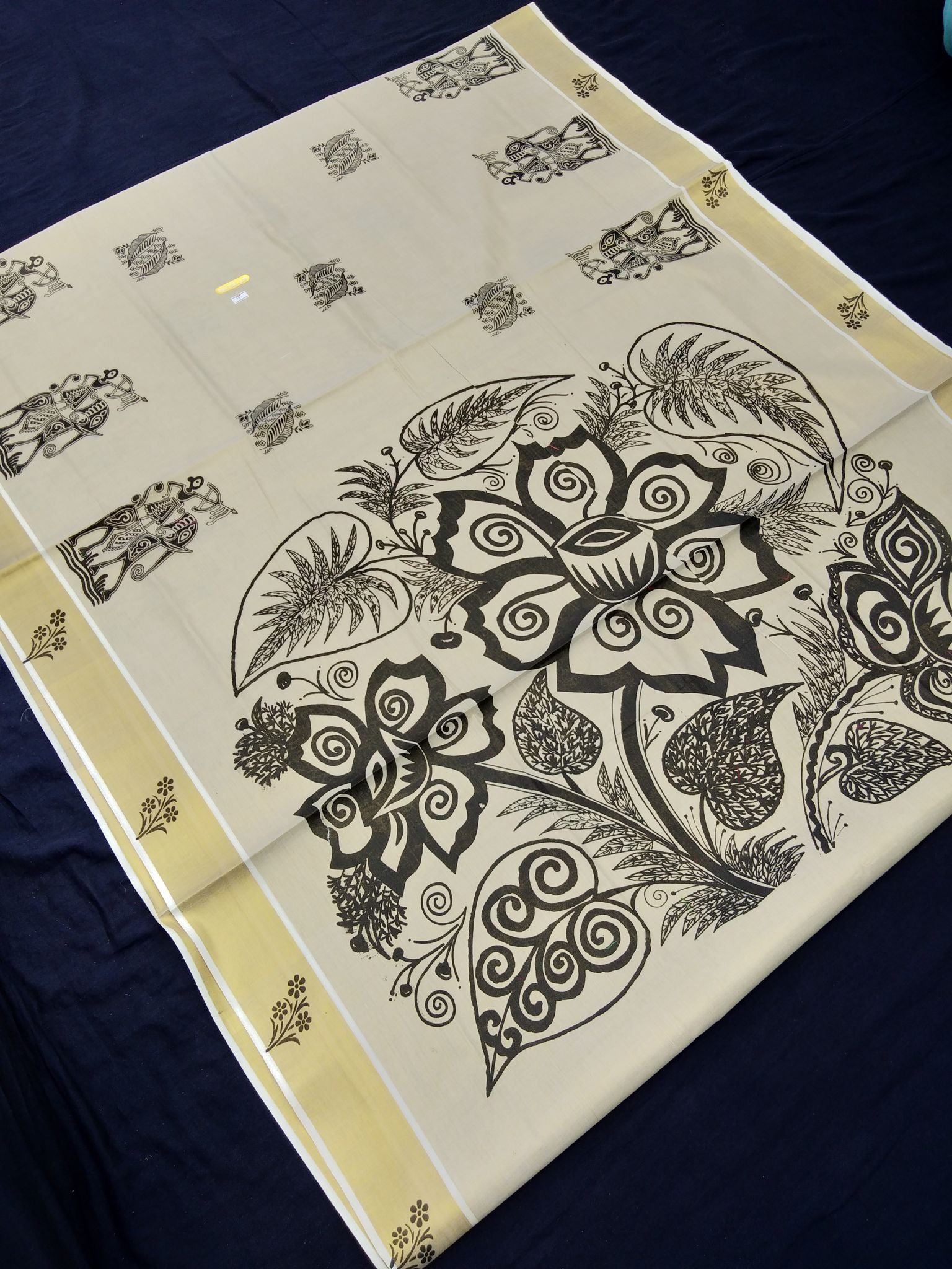Printed Kerala Cotton Tissue (Gold Zari )