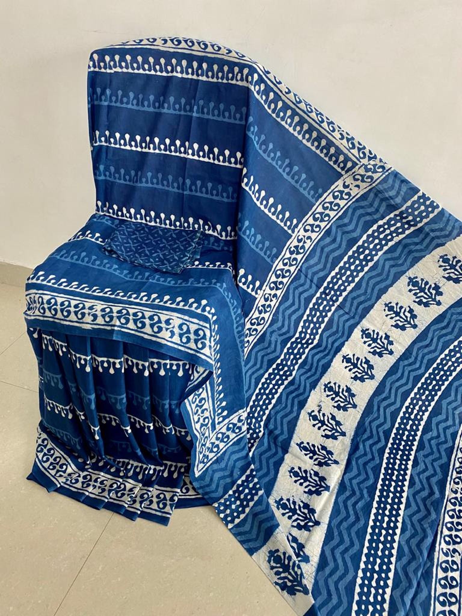 Mul Mul Cotton Saree With Beautiful Prints