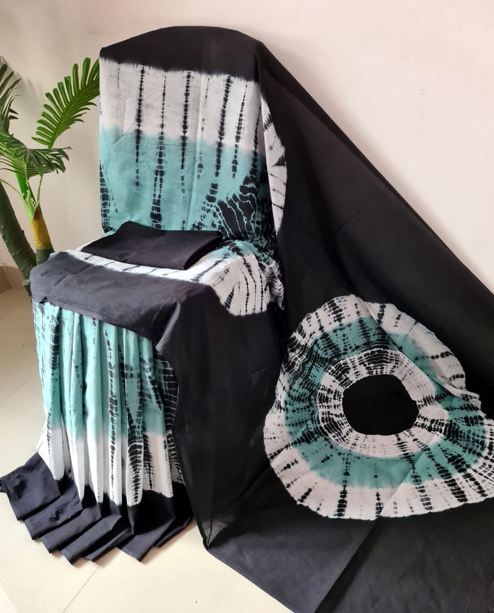 Mul Mul Cotton Saree With Beautiful Prints