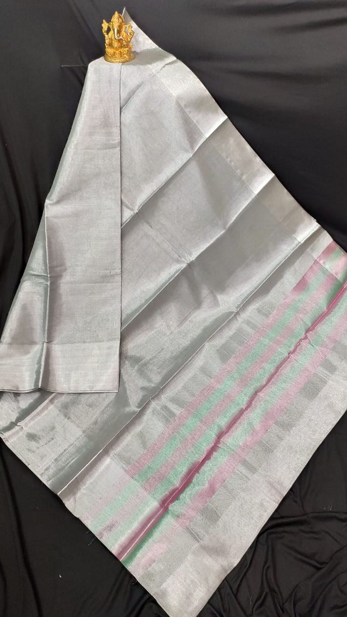 Uppada Pure Cotton Tissue Plain Saree