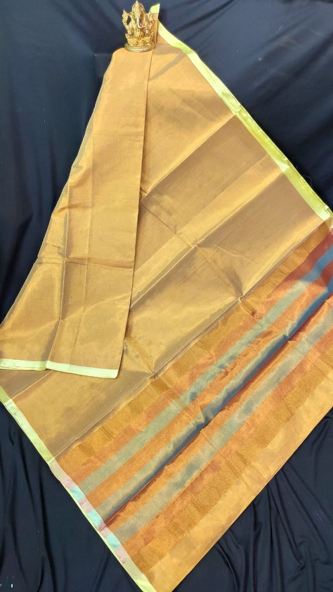 Uppada Pure Cotton Tissue Plain Saree